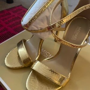 Michael Kors Brand New condition!!!